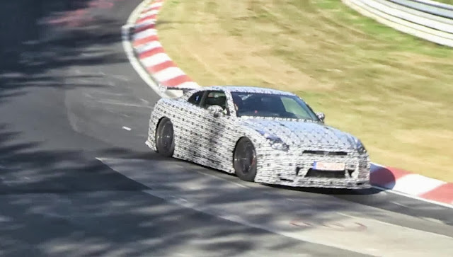 NISSAN GT-R NISMO SPIED AT NURBURGRING