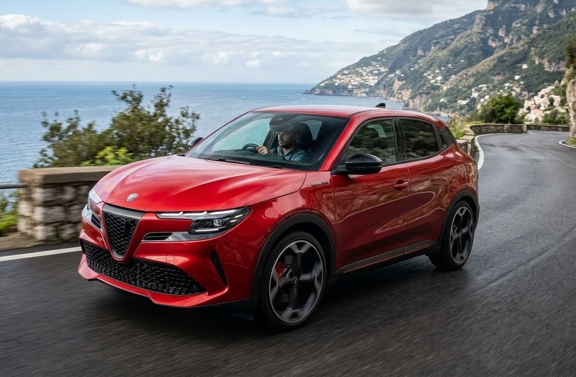 A DREAM: RUMOURED ALL-NEW ALFA ROMEO HATCH DRIVEN